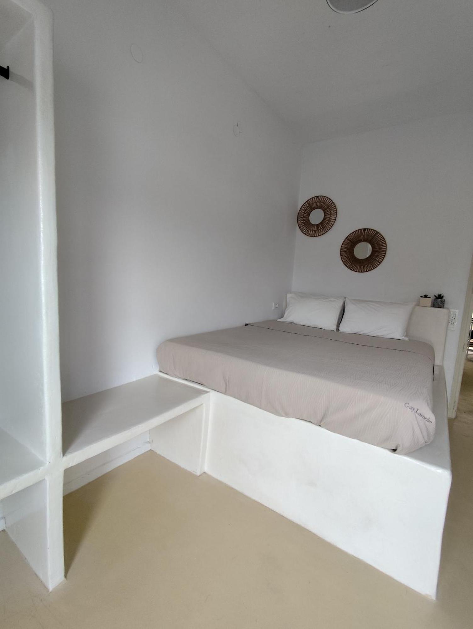Suite Diminutif 2 Adámas Extérieur photo